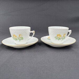 Bing & Grondahl B&G Kjobenhavn Denmark Porcelain Cups Saucers Yellow‎ Set of 2